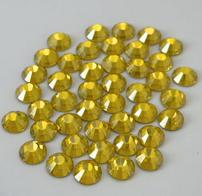 Silver Citrine AB Glass Flatback Round Rhinestone 12 Cut Facet