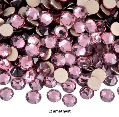 Light Amethyst Glass Flatback Round Rhinestone 16 Cut Facet