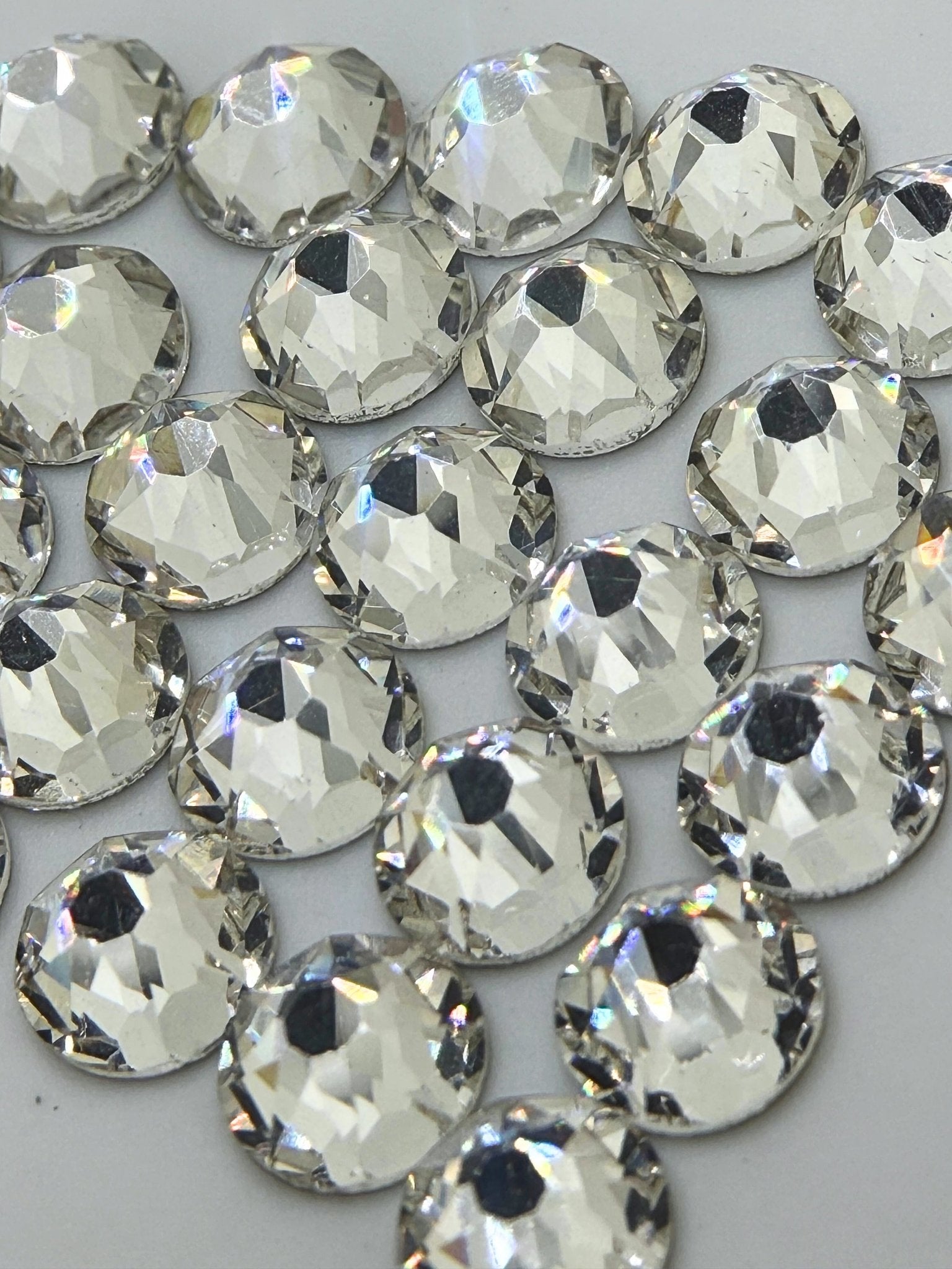 SS20 Crystal Flatback 12 Cut Rhinestone - Rhythm and Rhinestones
